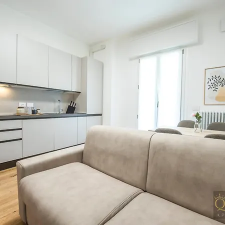 Apartament Queen Silvia *