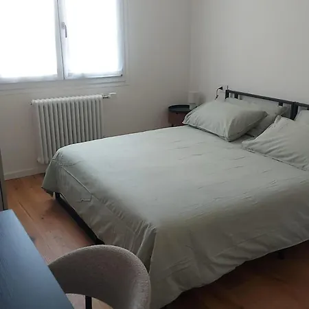 Queen Silvia Apartment