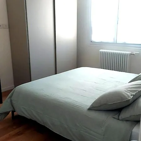Queen Silvia Apartment